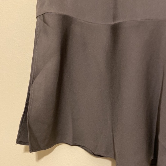 Theory 100% silk blouse . Very good condition. Size S - Picture 4 of 10